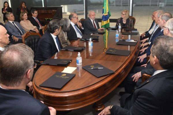 Após sanção, Lula promove jantar para ministros do STF no Alvorada nesta quinta