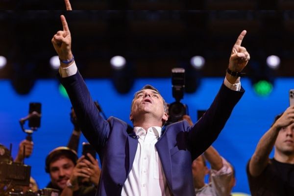 GRANDE DIA: Flávio Bolsonaro é oficializado como candidato a Presidente do Brasil em 2026